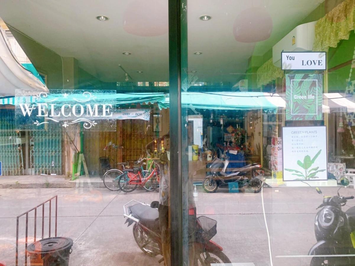 Ying Hostel Bangkok Esterno foto