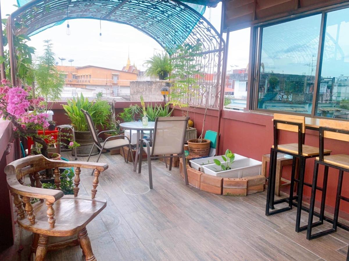 Ying Hostel Bangkok Esterno foto