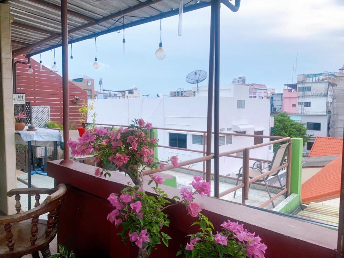 Ying Hostel Bangkok Esterno foto