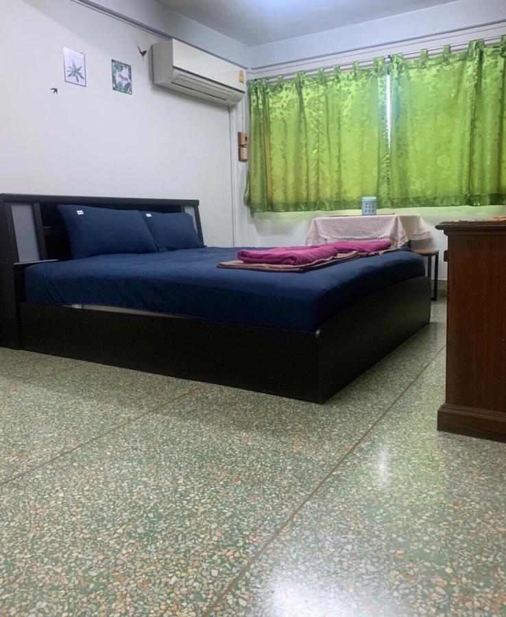 Ying Hostel Bangkok Esterno foto