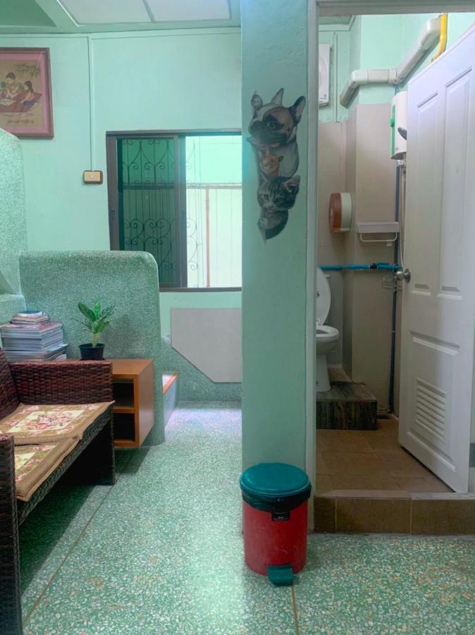 Ying Hostel Bangkok Esterno foto