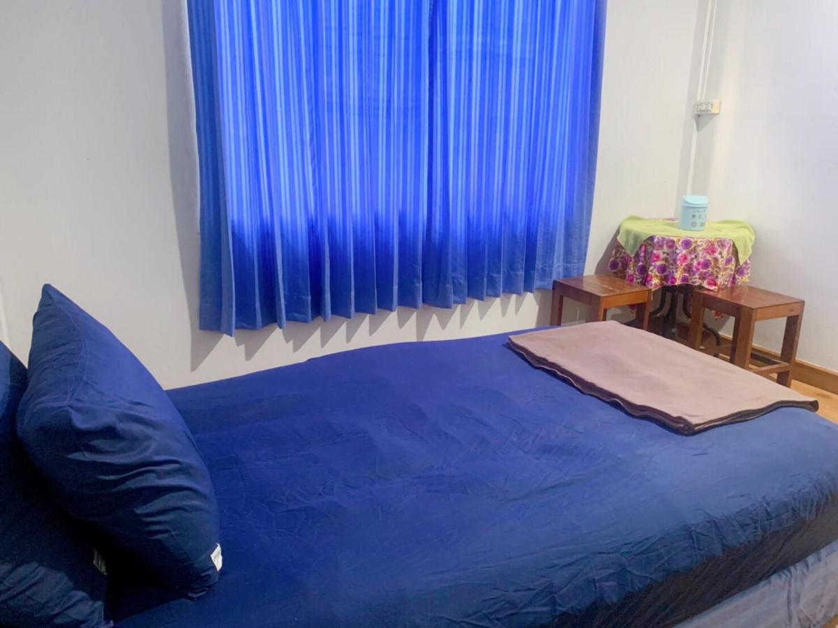Ying Hostel Bangkok Esterno foto