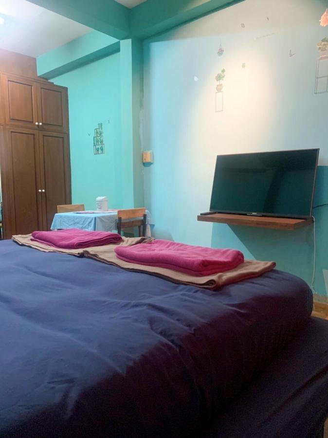 Ying Hostel Bangkok Esterno foto