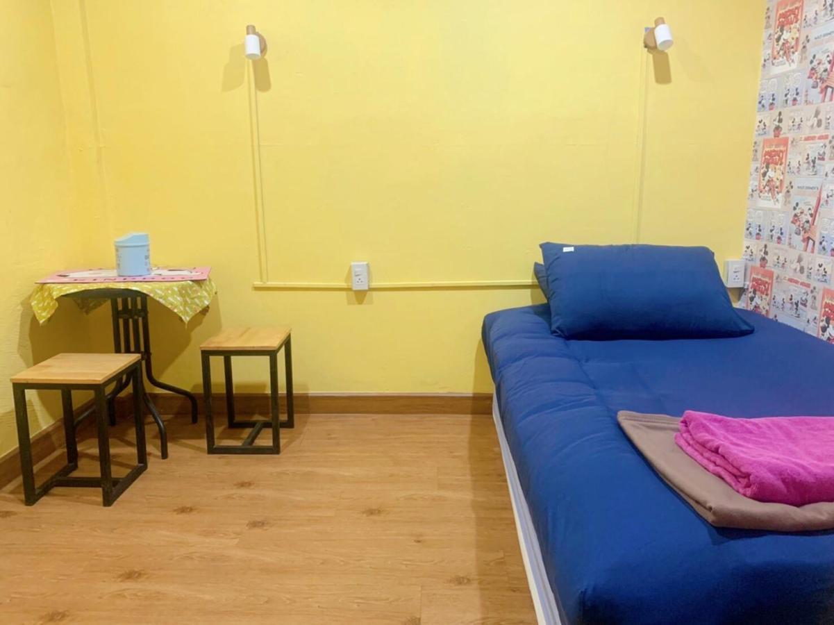 Ying Hostel Bangkok Esterno foto